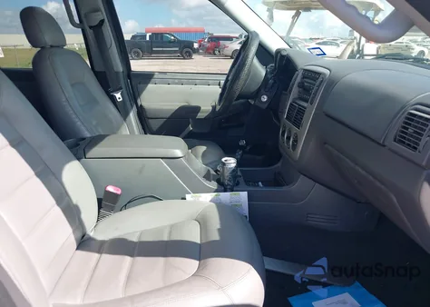 2005 Ford Explorer Xlt/Xlt Sport from USA, damaged, VIN 1FMZU63KX5UB61706